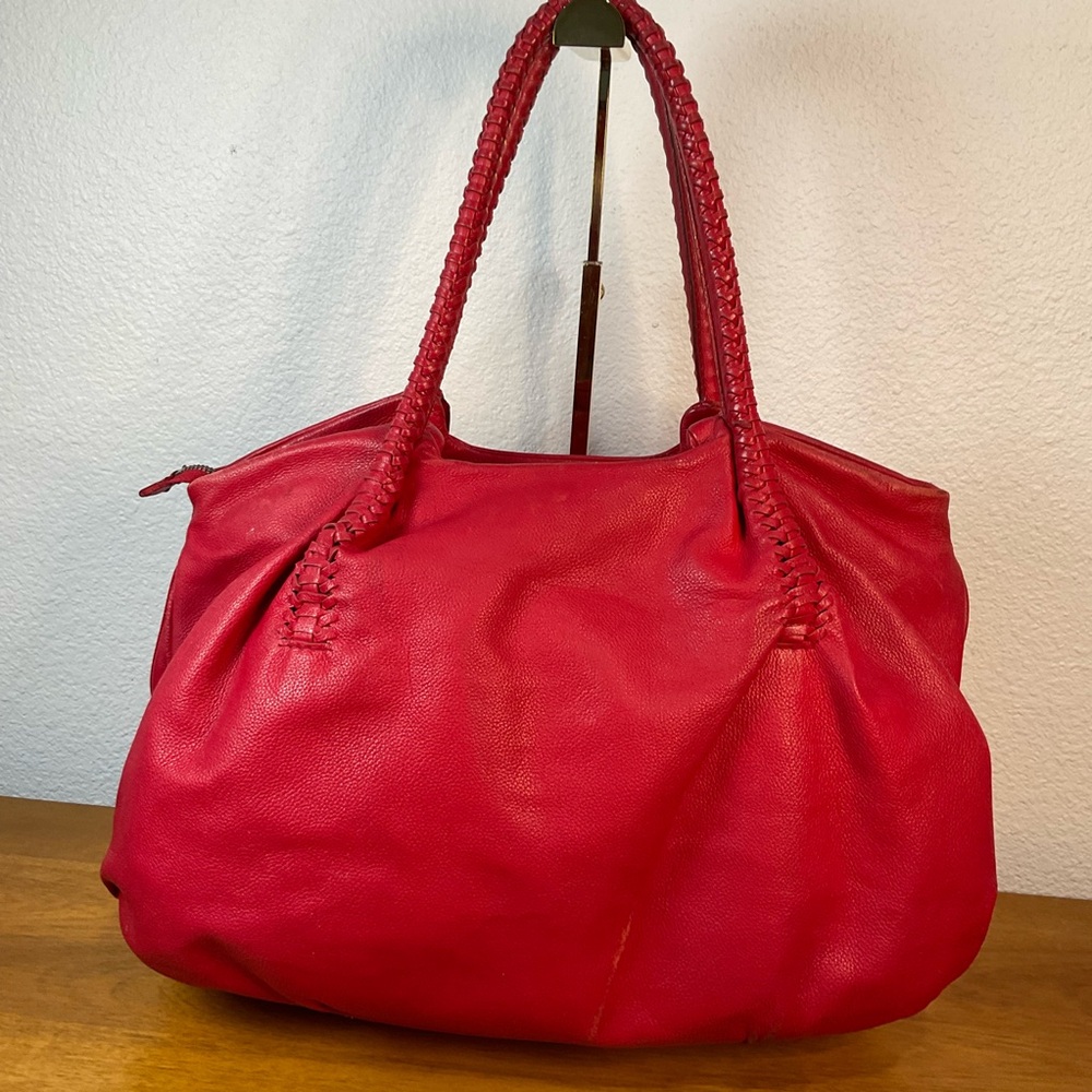 Salvatore Ferragamo Red Leather Shoulder Bag COA - Picture 2 of 16